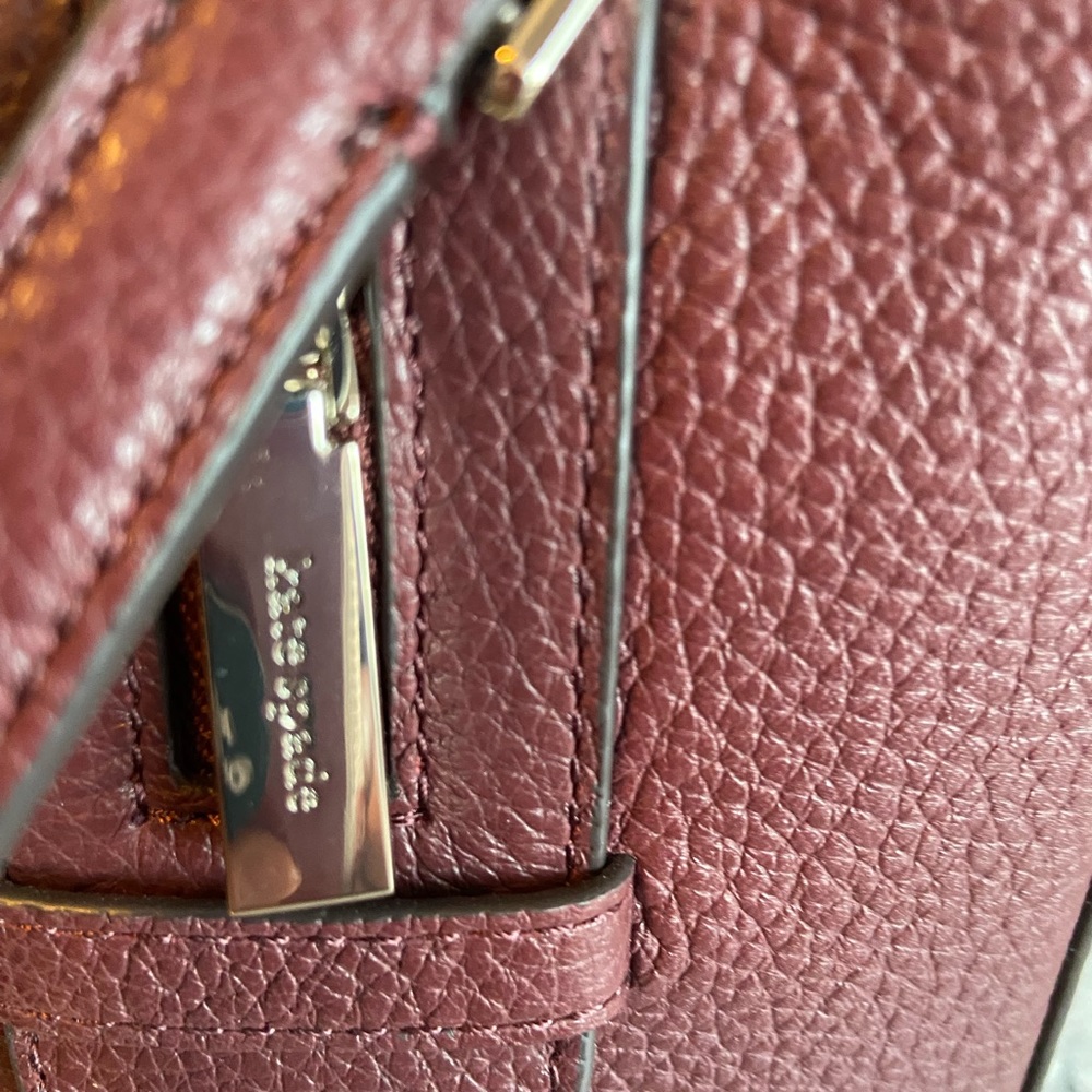 Brand new Kate Spade Purse - Picture 5 of 11